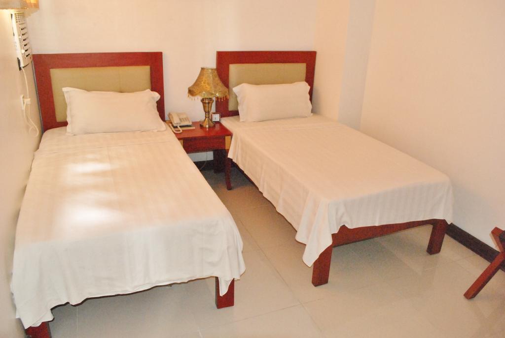 Dragon Home Inn Cebu Room photo