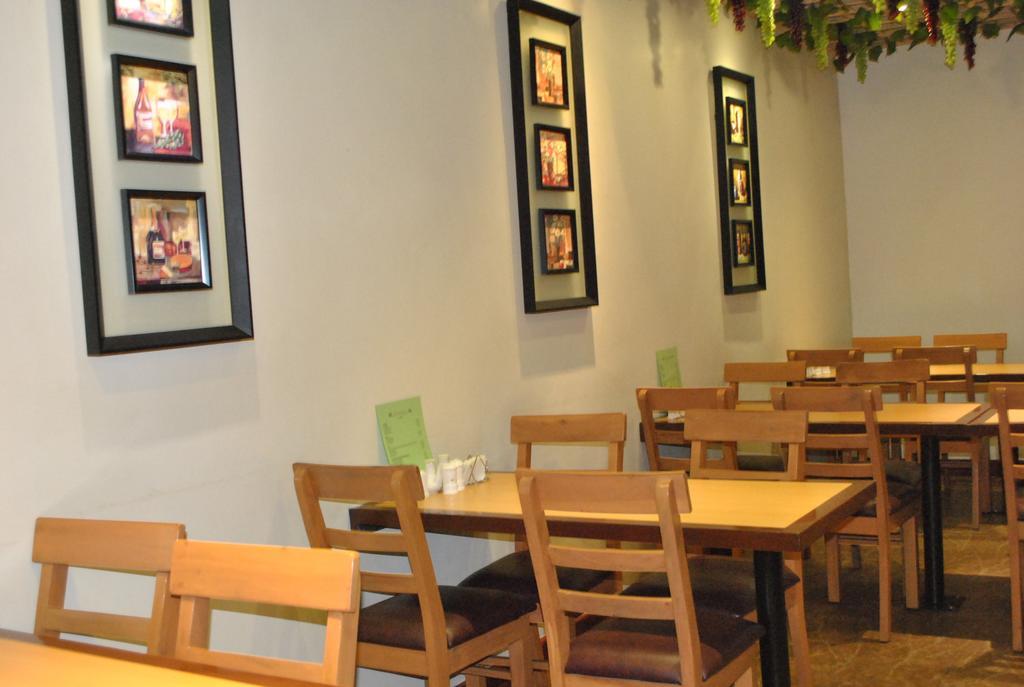 Dragon Home Inn Cebu Exterior photo
