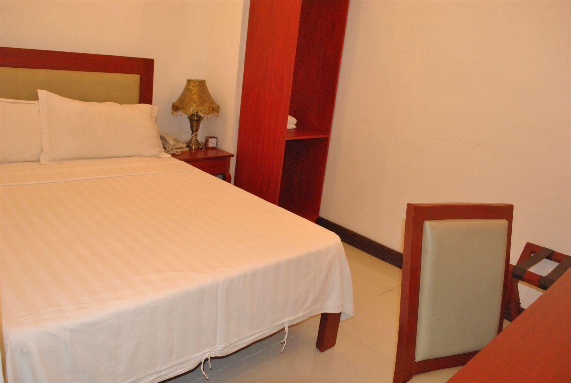 Dragon Home Inn Cebu Exterior photo